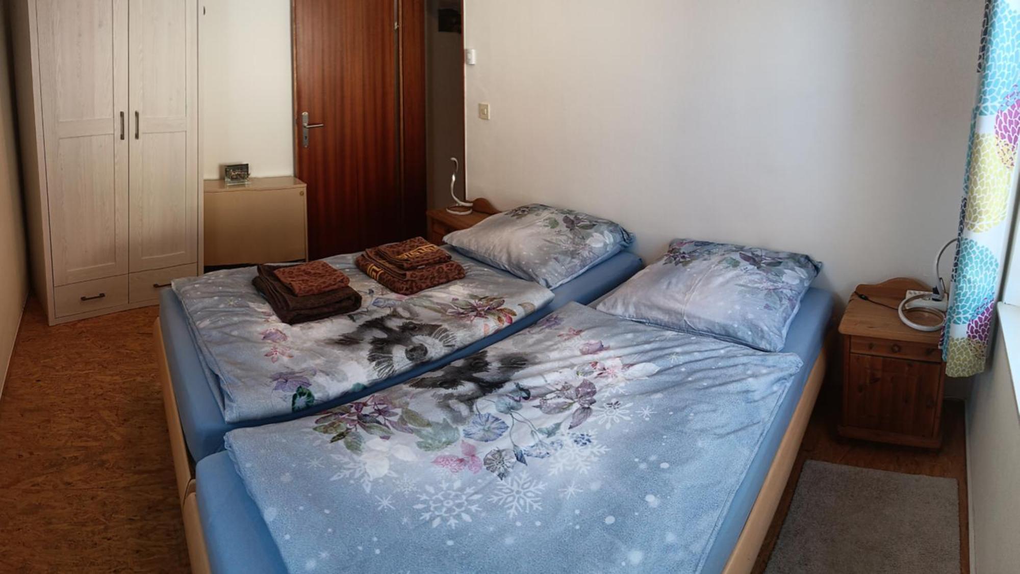 Ferien-Messe-Handwerkerwohnung-Haustiere Willkommen 佩格尼茨河畔劳夫 外观 照片
